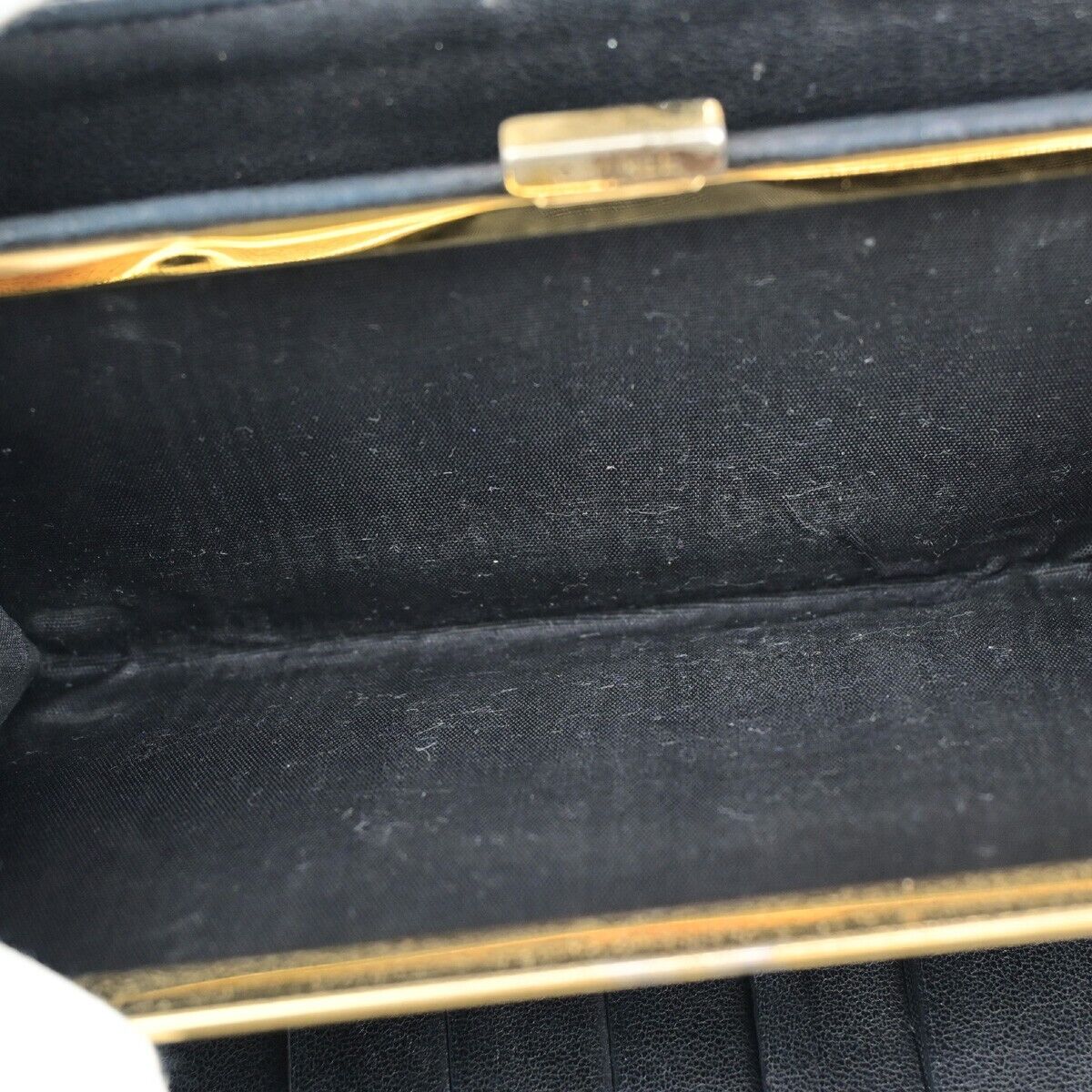 CHANEL CC Long Bifold Wallet Purse Caviar Skin Leather Black GHW Vintage 30SH861