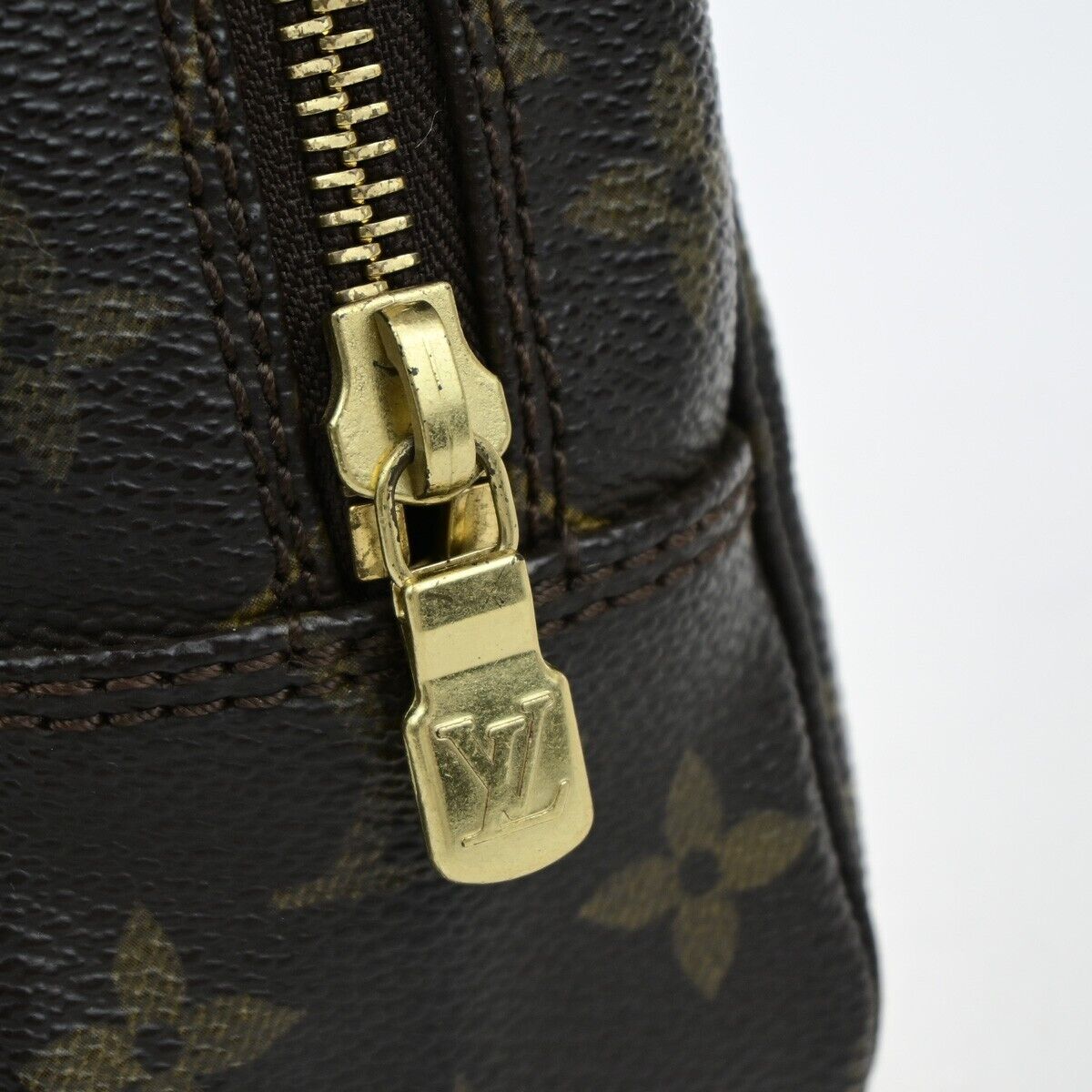 LOUIS VUITTON Trousse Toilette 23 Clutch Hand Bag Monogram Brown M47524 68EC906