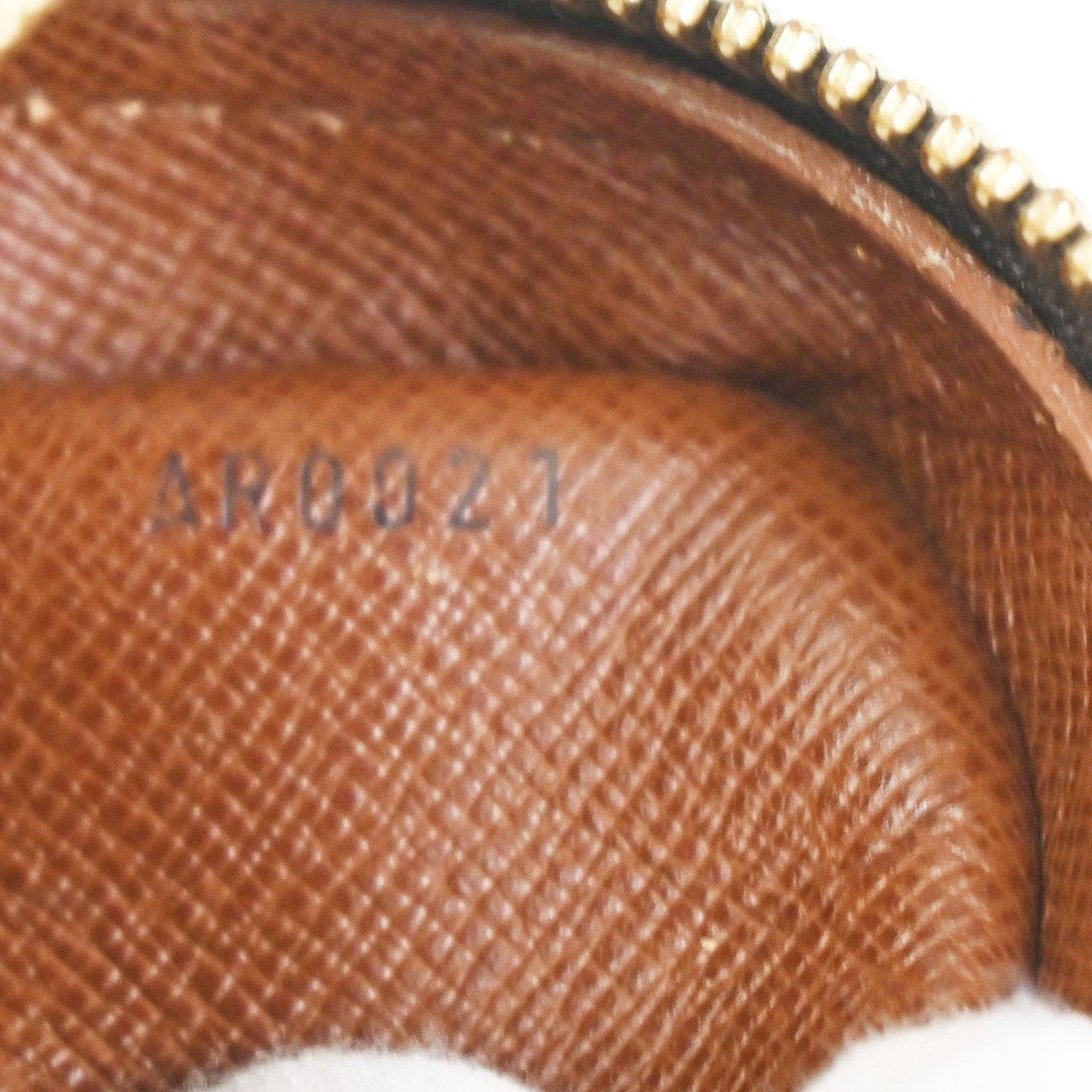 LOUIS VUITTON Amazon Crossbody Shoulder Bag Monogram Leather BN M45236 77TA641