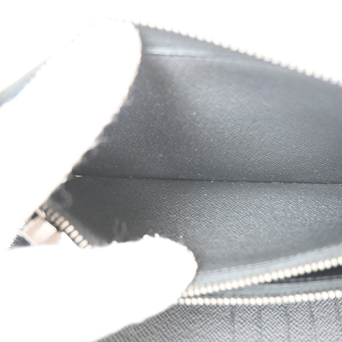 LOUIS VUITTON Portefeuille Brazza Wallet Monogram Eclipse Black M61697 81KC127