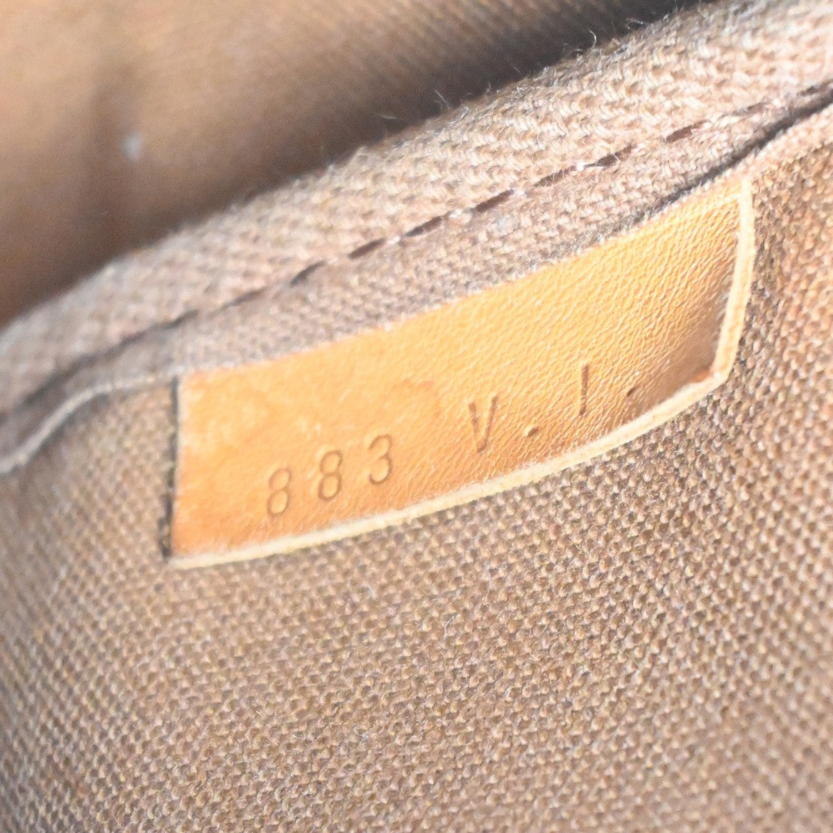LOUIS VUITTON Logo Saumur 43 Shoulder Bag Monogram Leather Brown M42252 32KC654