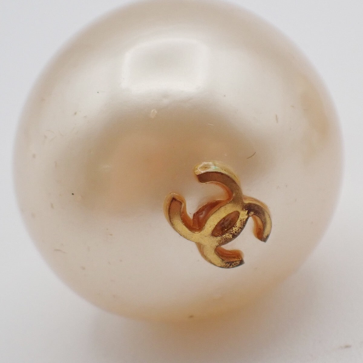 CHANEL CC Logo Imitation Pearl Dangle Drop Earrings Clip-On White GHW 36RF369