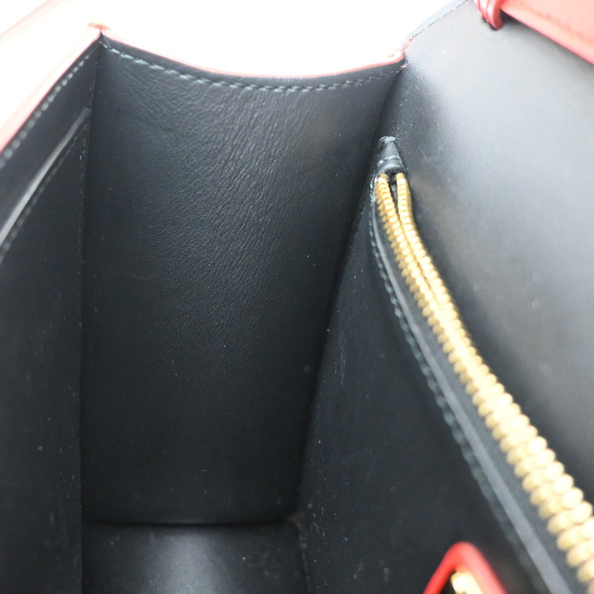 SALVATORE FERRAGAMO Vara Studs 2Way Shoulder Clutch Hand Bag Leather Red 88EE395