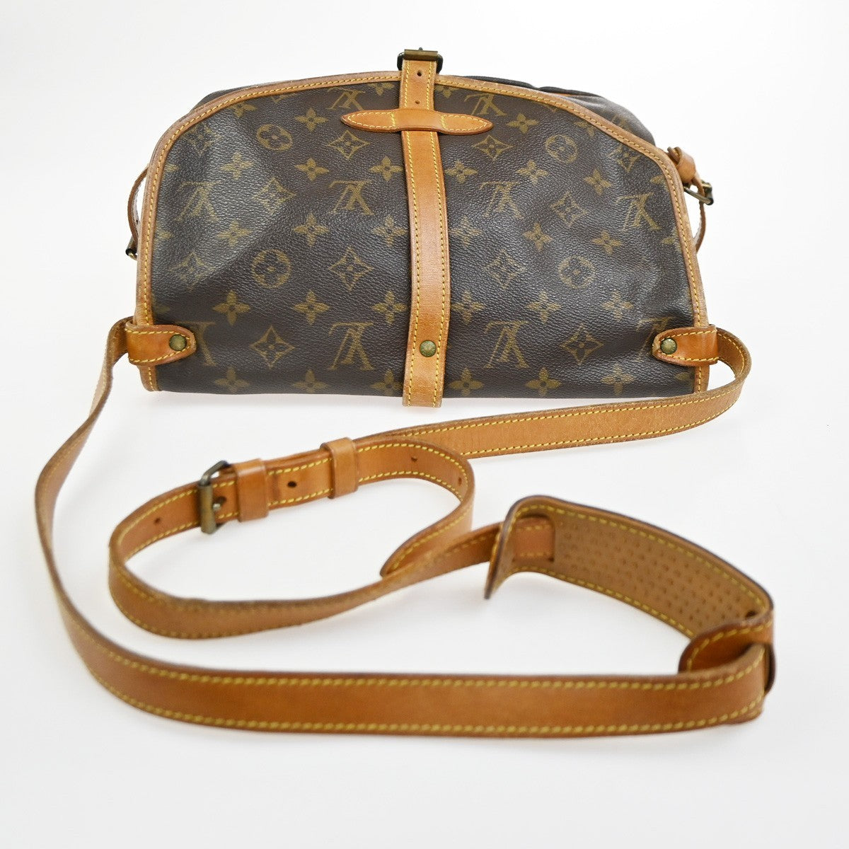 LOUIS VUITTON Logo Saumur 30 Shoulder Bag Monogram Leather Brown M42256 34SA059