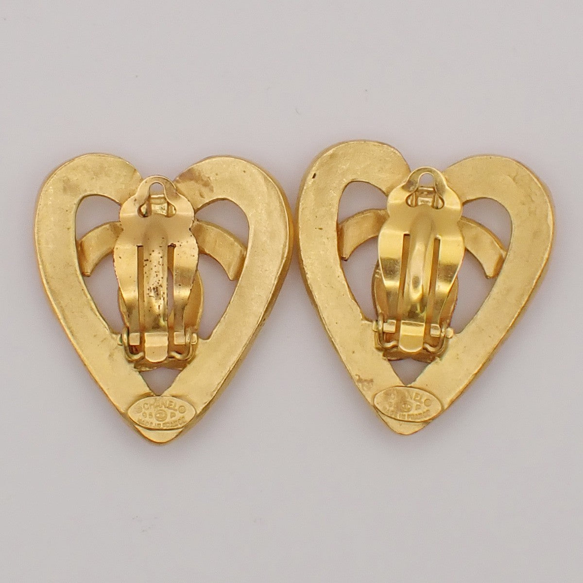 CHANEL CC Logo Heart Clip On Earrings 95 P Gold Accessory Vintage 73EG259