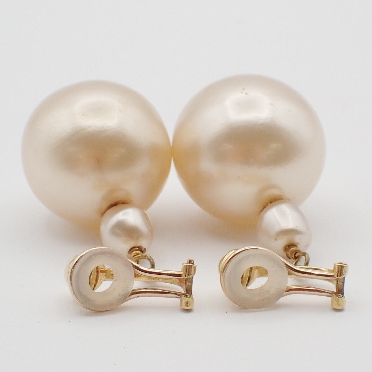 CHANEL CC Logo Imitation Pearl Dangle Drop Earrings Clip-On White GHW 36RF369