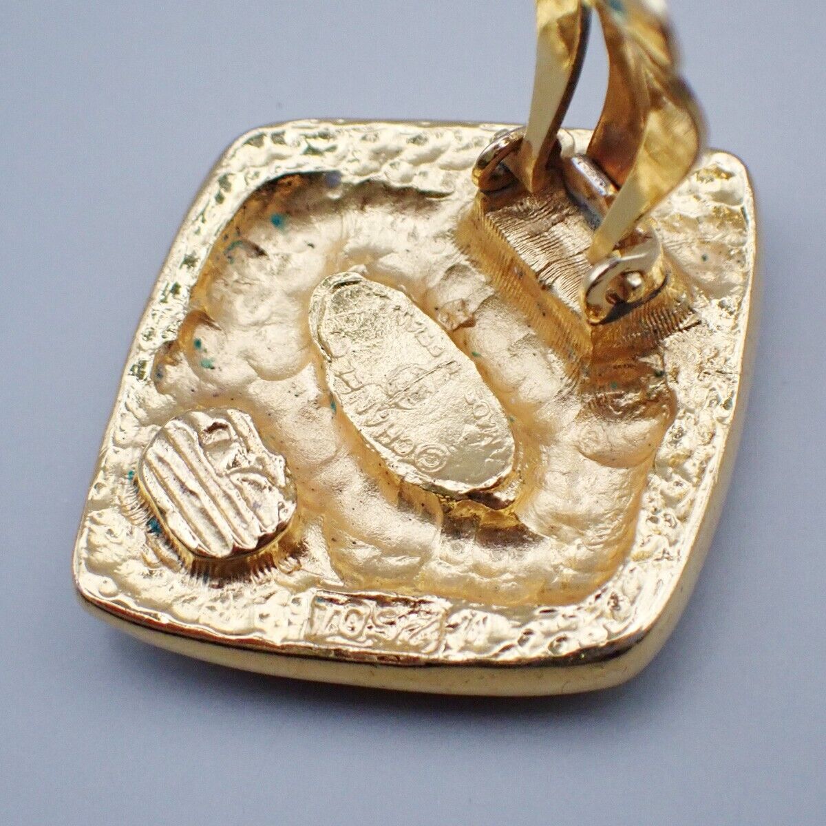 CHANEL CC Logo Diamond Shape Earrings Clip-On Gold GHW France Vintage 34YG565