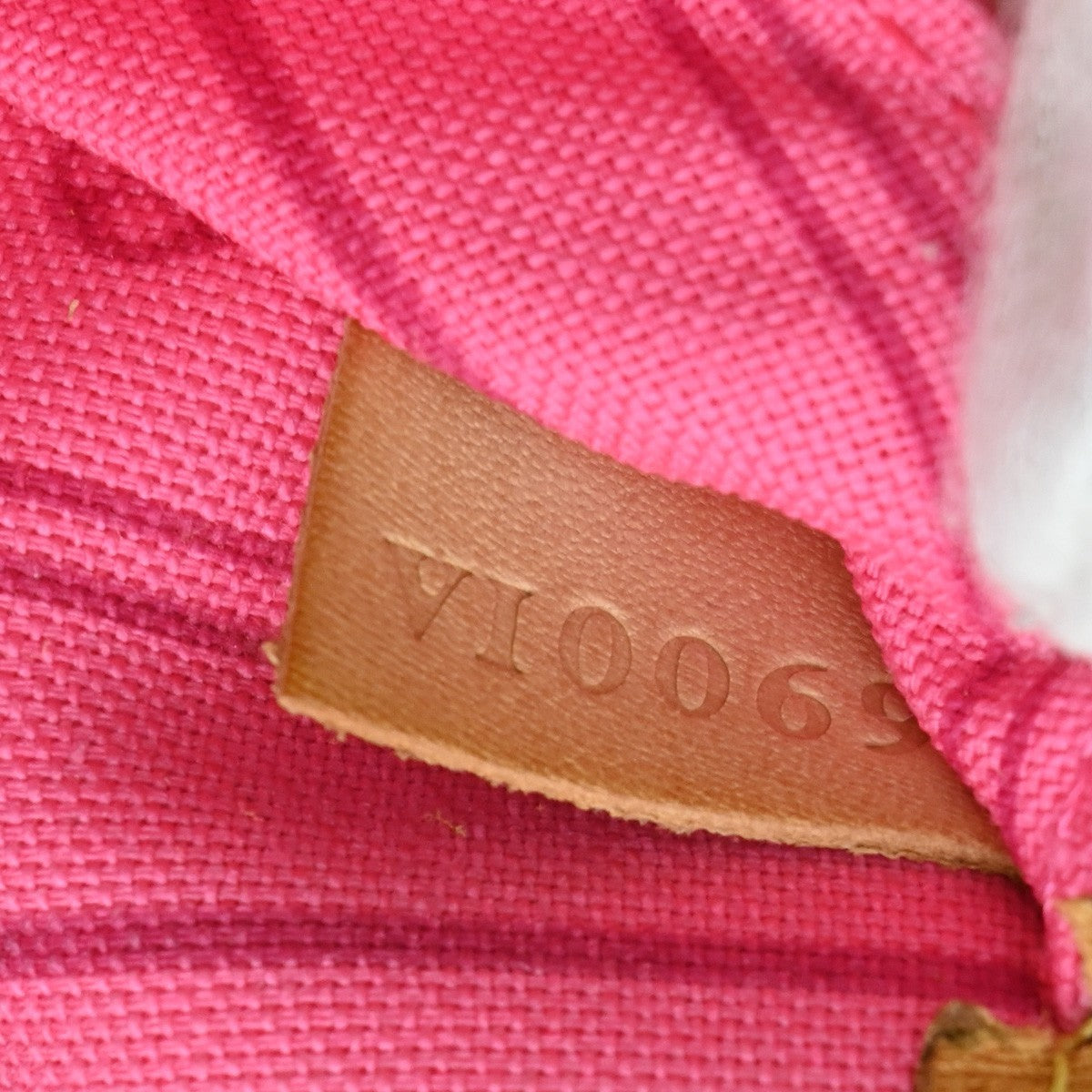 LOUIS VUITTON Neverfull MM Shoulder Bag Monogram Rose Leather BN M48613 678RP175