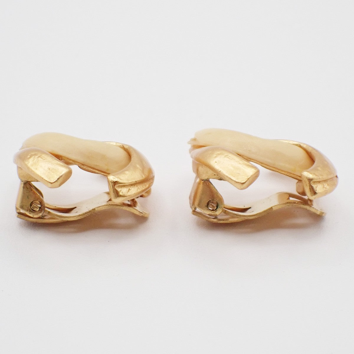 CHANEL CC Logo Round Button Bicolor Clip-On Earrings Gold Tone 00T 76RF764