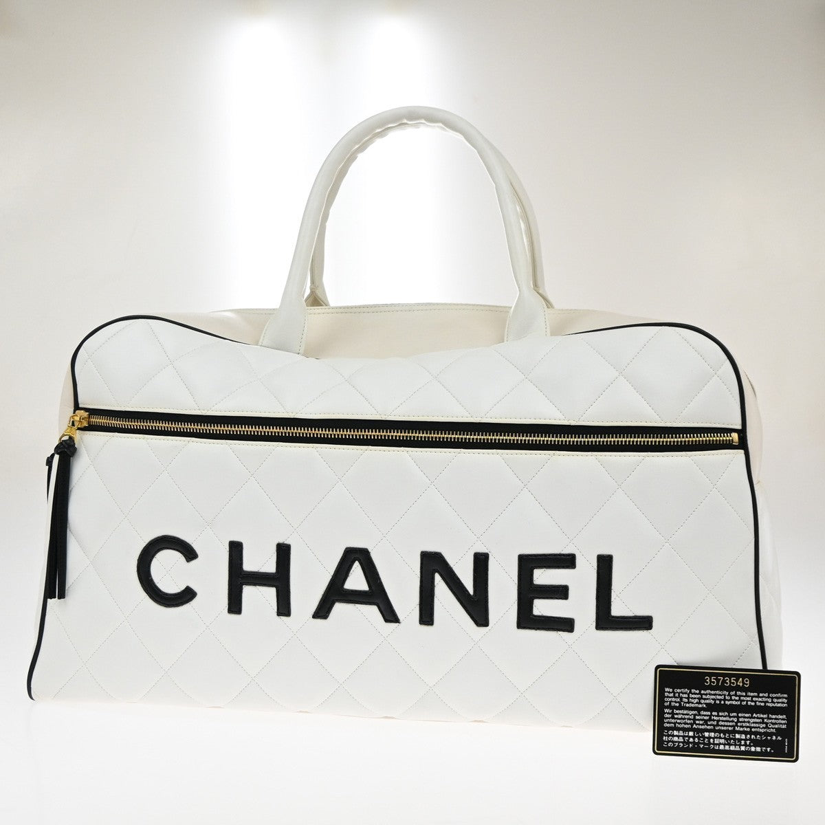 CHANEL CC Logo Matelasse Travel Hand Bag Leather White GHW Vintage 310RP079