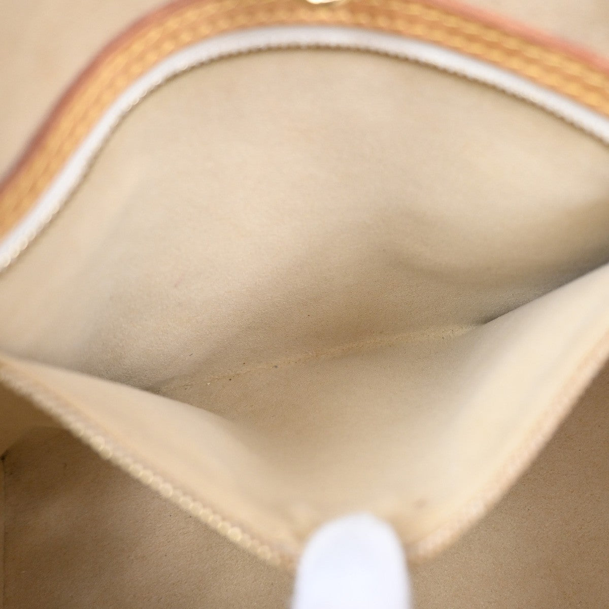 LOUIS VUITTON Hampstead PM Shoulder Bag Damier Azur Leather White N51207 75AA082