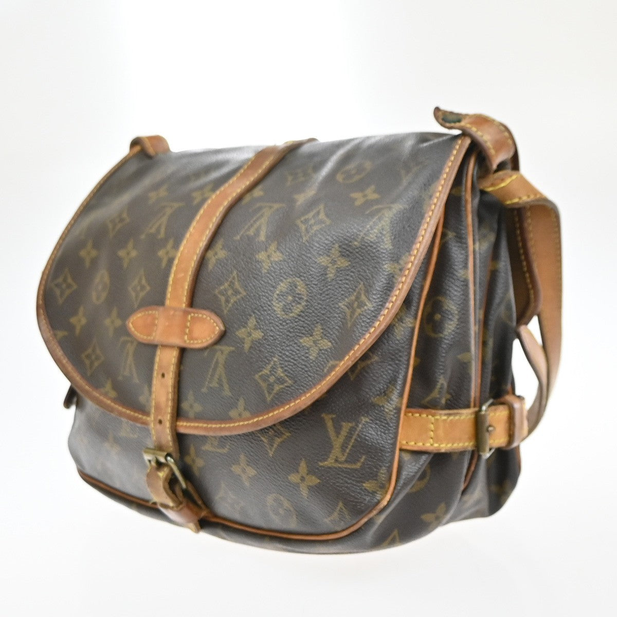 LOUIS VUITTON Logo Saumur 30 Shoulder Bag Monogram Leather Brown M42256 65MA627
