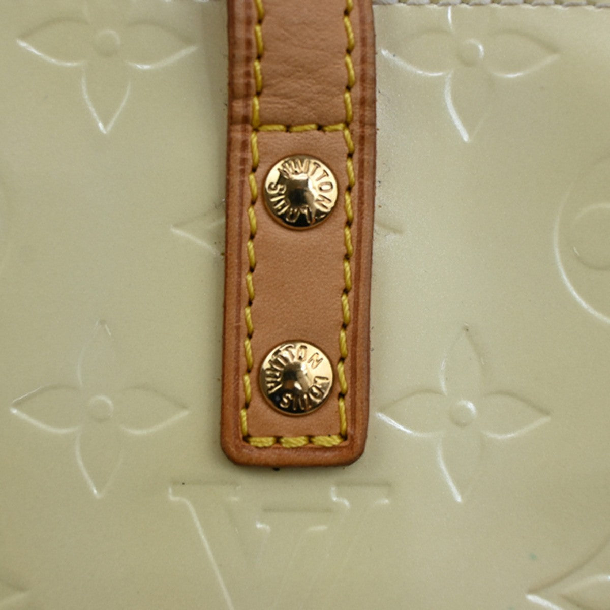 LOUIS VUITTON Monogram Vernis Reade PM Hand Bag Perle Yellow M91336 62CA082