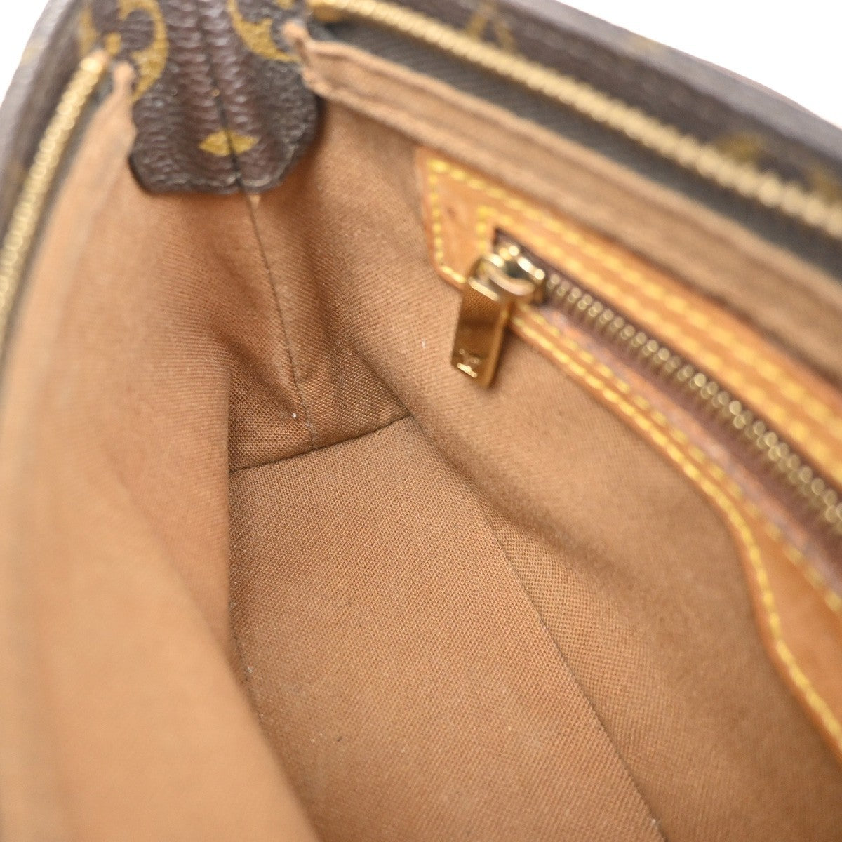 LOUIS VUITTON Logo Trotteur Shoulder Bag Monogram Leather Brown M51240 62SA013