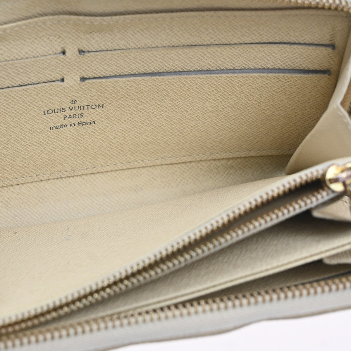 LOUIS VUITTON Zippy Long Wallet Damier Azur Leather White Spain N60019 67KD007