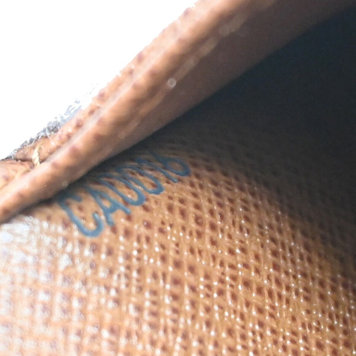 LOUIS VUITTON Portefeuille Viennois Bifold Wallet Monogram Brown M61674 18FA372