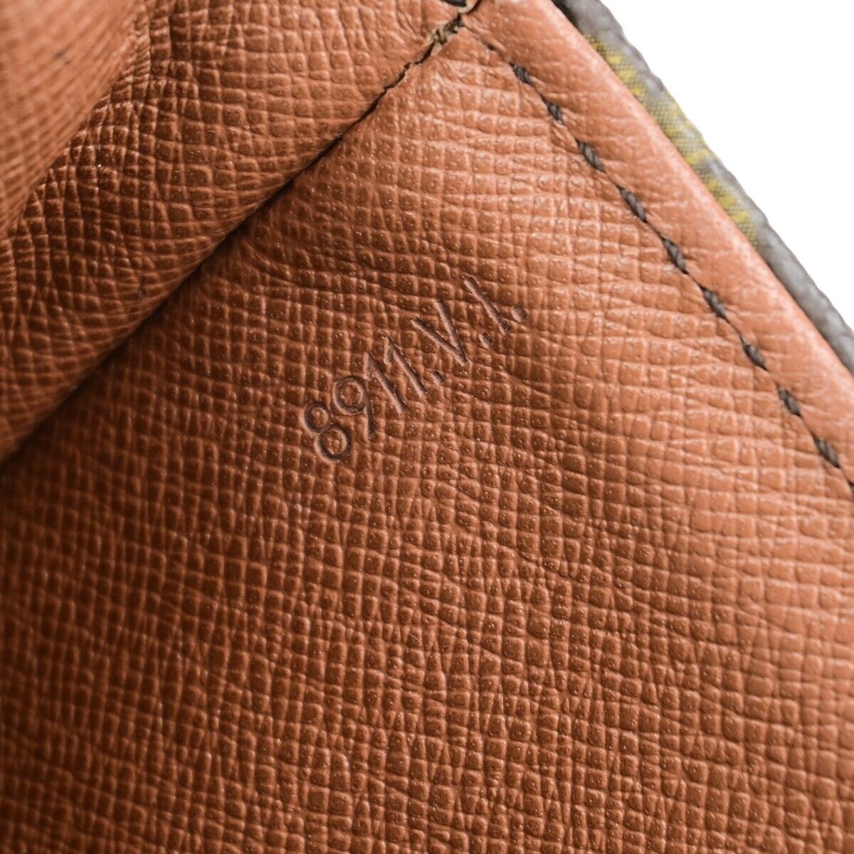LOUIS VUITTONI Chantilly MM Shoulder Bag Monogram Leather Brown M51233 64EB704