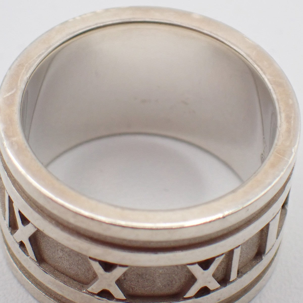 Tiffany & Co. Logo Roman Numerals Atlas Ring US Size 7.5 Silver Ag 925 09KP560