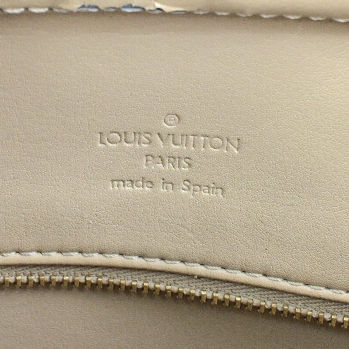 LOUIS VUITTON Houston Shoulder Bag Monogram Vernis Leather Beige M91004 60KA461