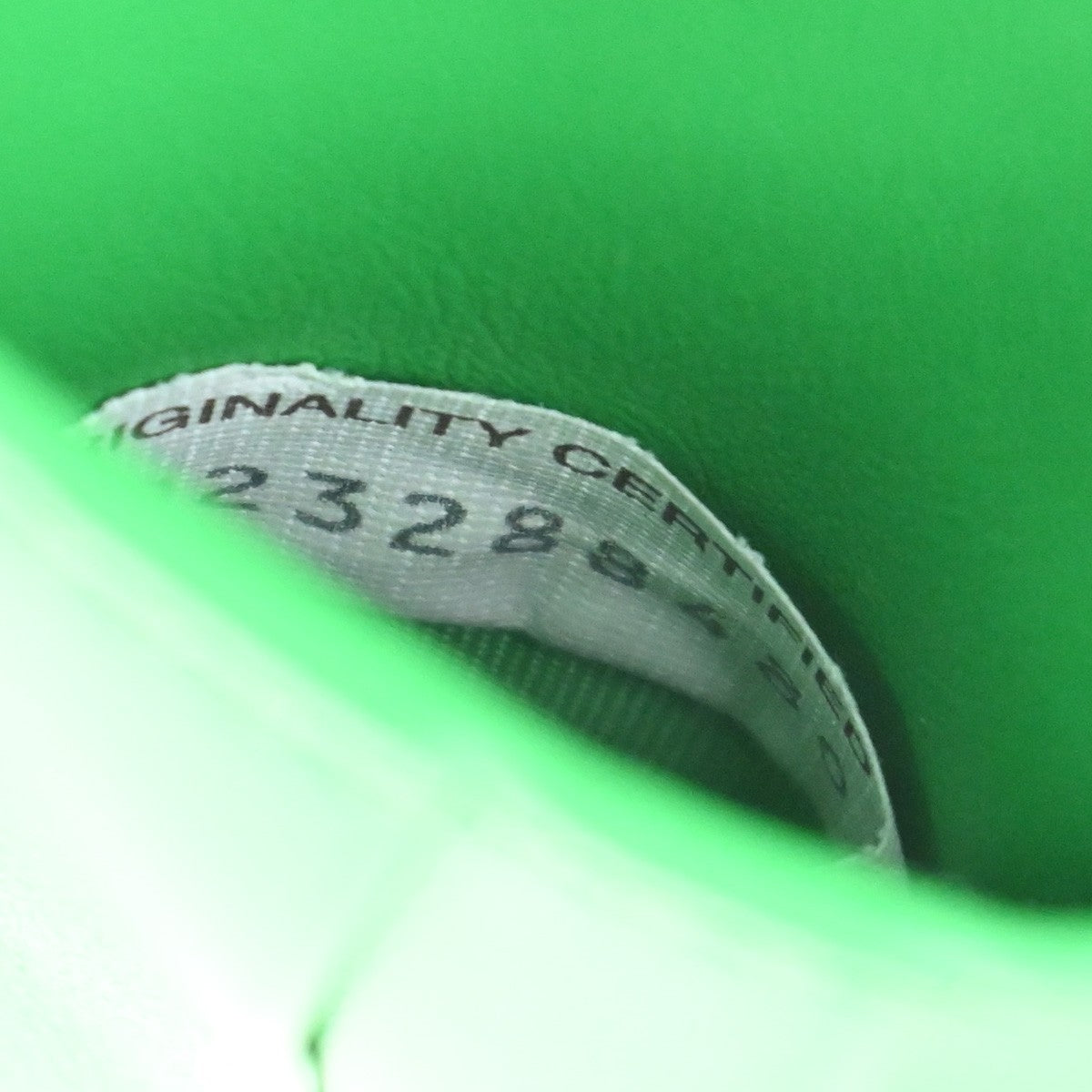 BOTTEGA VENETA Logo Intrecciato Bifold Wallet Purse Leather Green Italy 87RL575