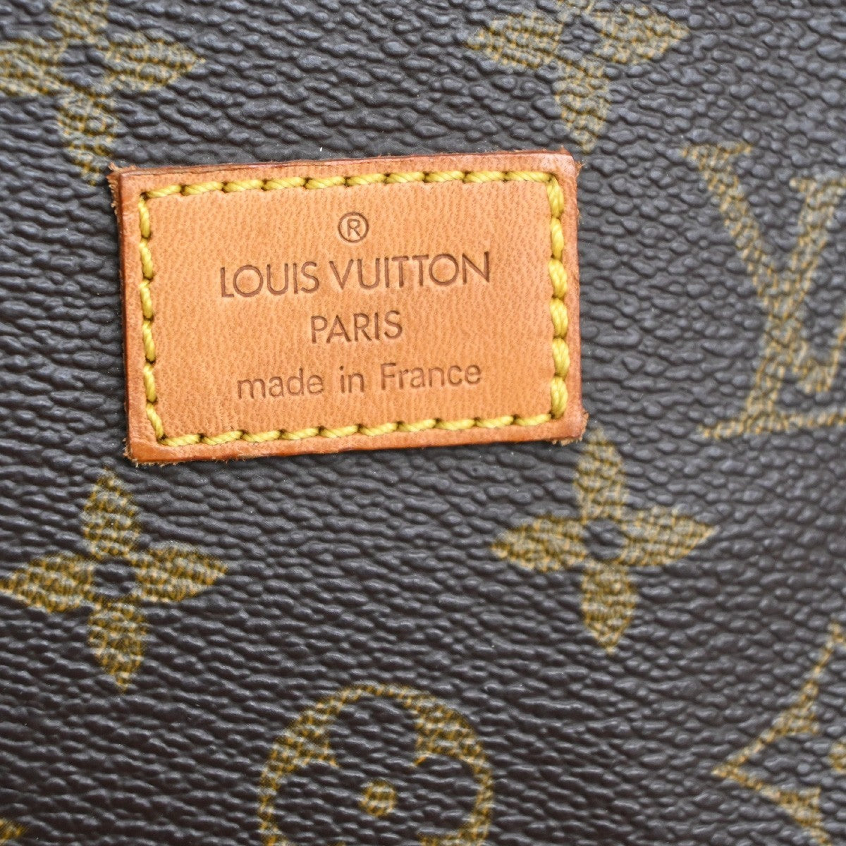 LOUIS VUITTON Saumur 35 Shoulder Bag Monogram Leather BN France M42254 79KC224