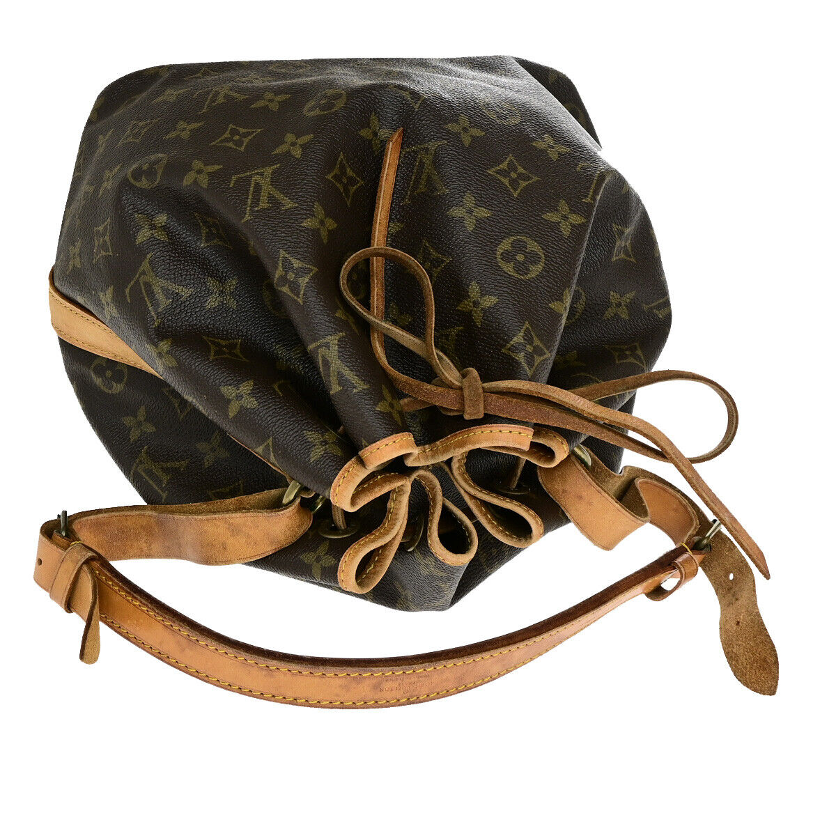 LOUIS VUITTON Petit Noe Drawstring Shoulder Bag Monogram Leather M42226 80SJ020