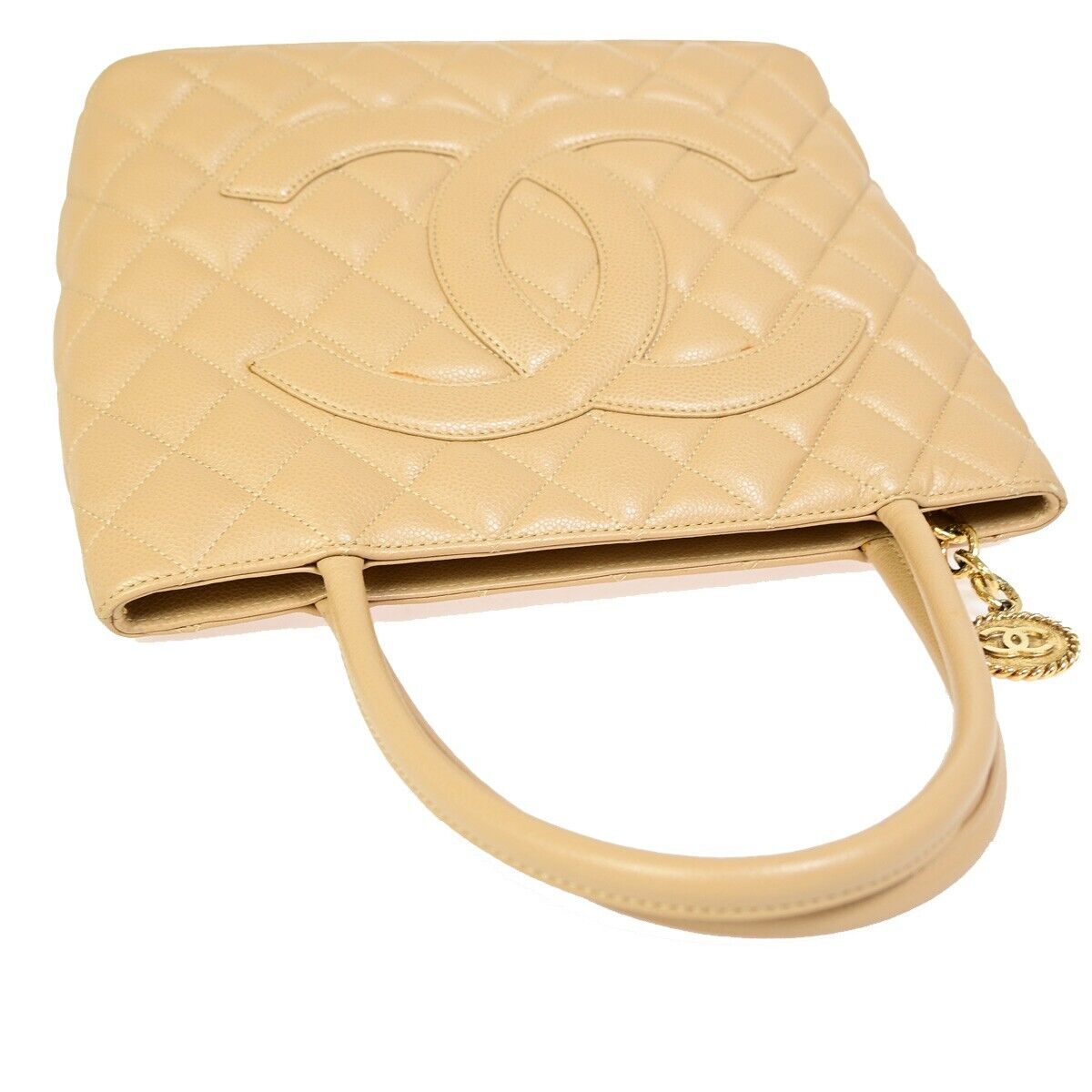 CHANEL CC Logo Medallion Shoulder Tote Bag Caviar Skin Leather BE GHW 611RJ846