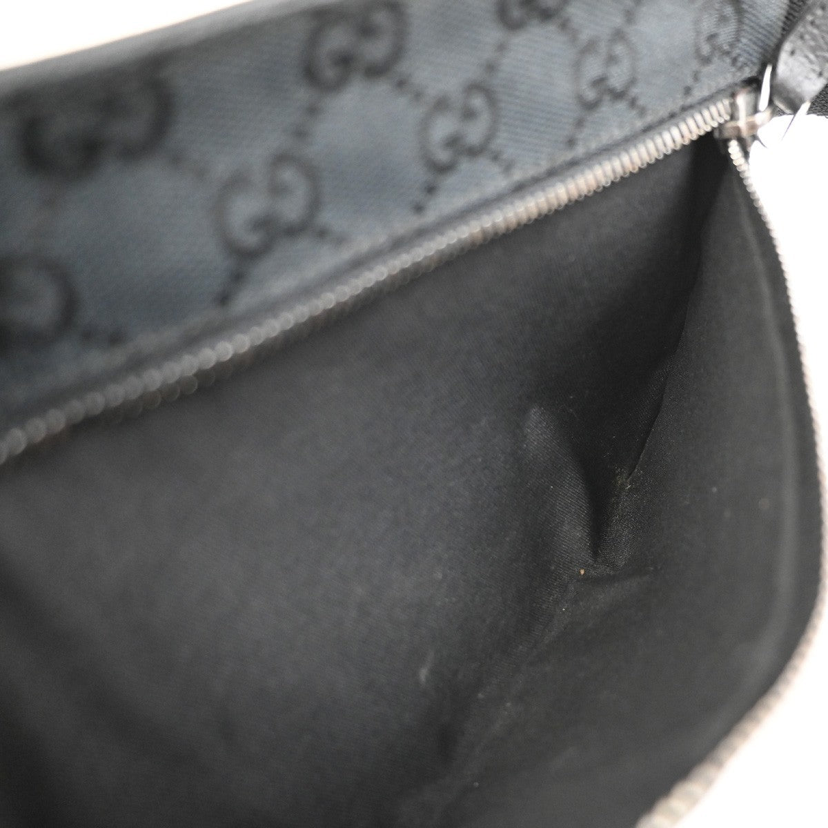 GUCCI Logo GG Pattern Mini Waist Belt Bag Canvas Leather Black SHW Italy 85KC747