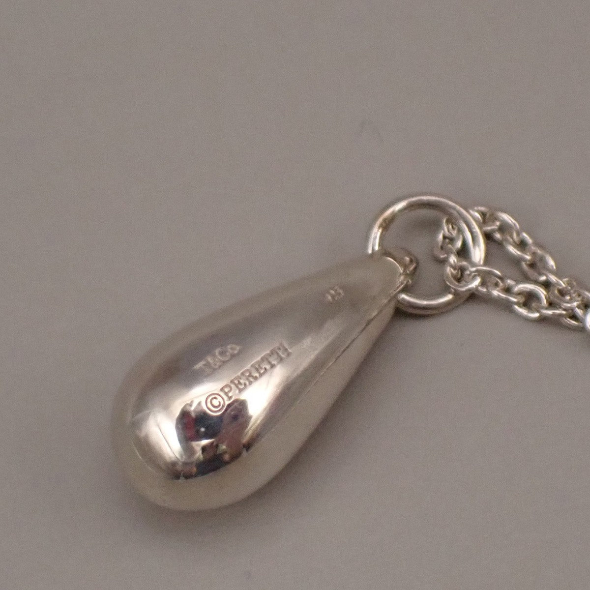 Tiffany & Co. Logo Tear Drop Chain Necklace Pendant Ag 925 Silver 09YH712