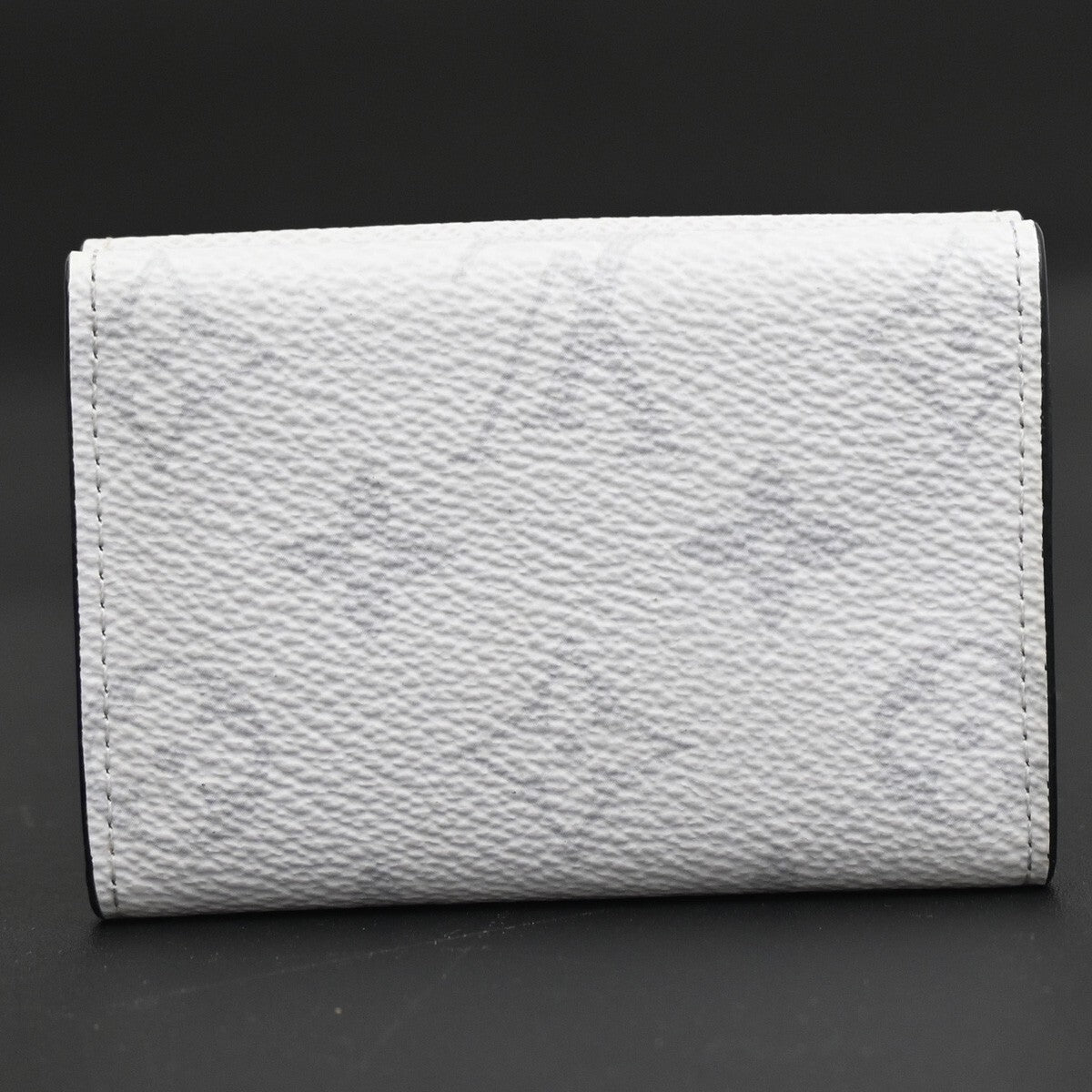LOUIS VUITTON Discovery Compact Trifold Wallet Taigarama Leather M67621 35FB565