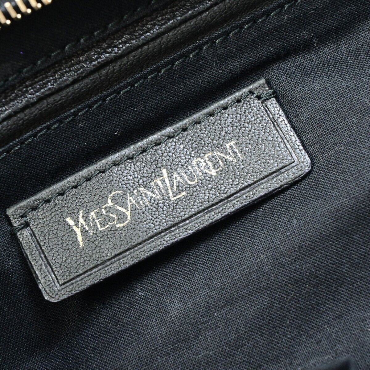 YVES SAINT LAURENT YSL Logo Cabas Chyc Hand Bag Leather Black GHW Italy 70EB951