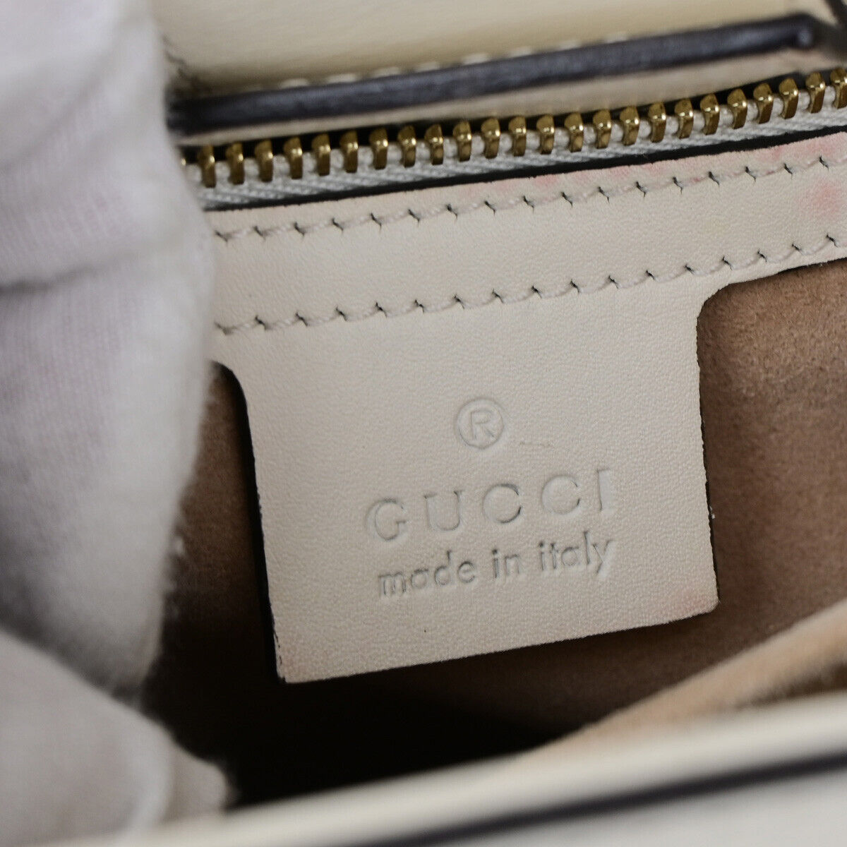 GUCCI Logo Sylvie Sherry 2 Way Shoulder Hand Bag Leather White GHW Italy 21YG624