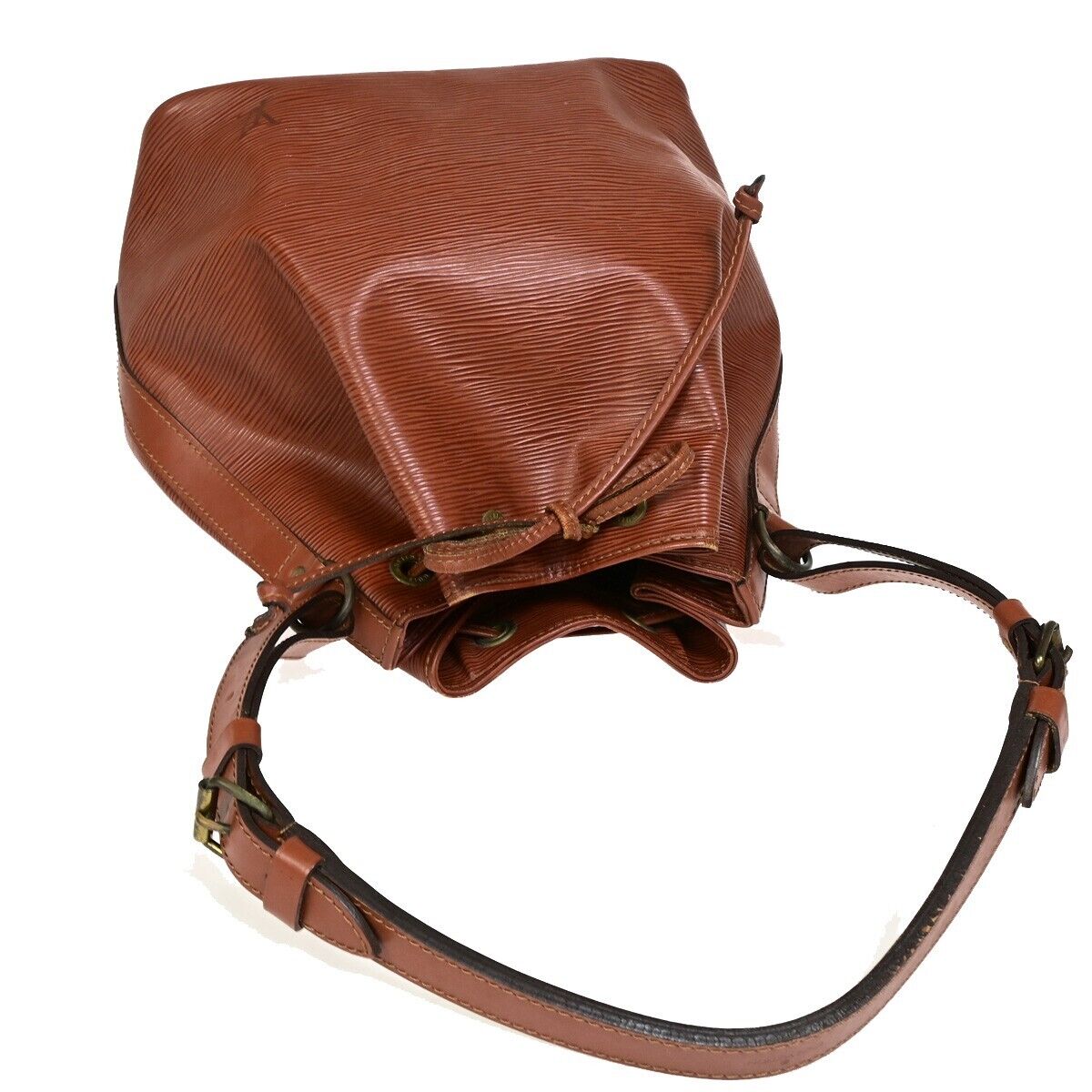 LOUIS VUITTON Petit Noe Drawstring Shoulder Bag Epi Leather Brown M44103 32EB758
