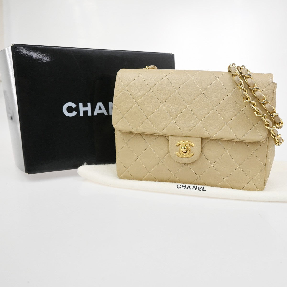 CHANEL CC Logo Mini Matelasse Chain Shoulder Bag Leather Beige GHW VTG 332RL878