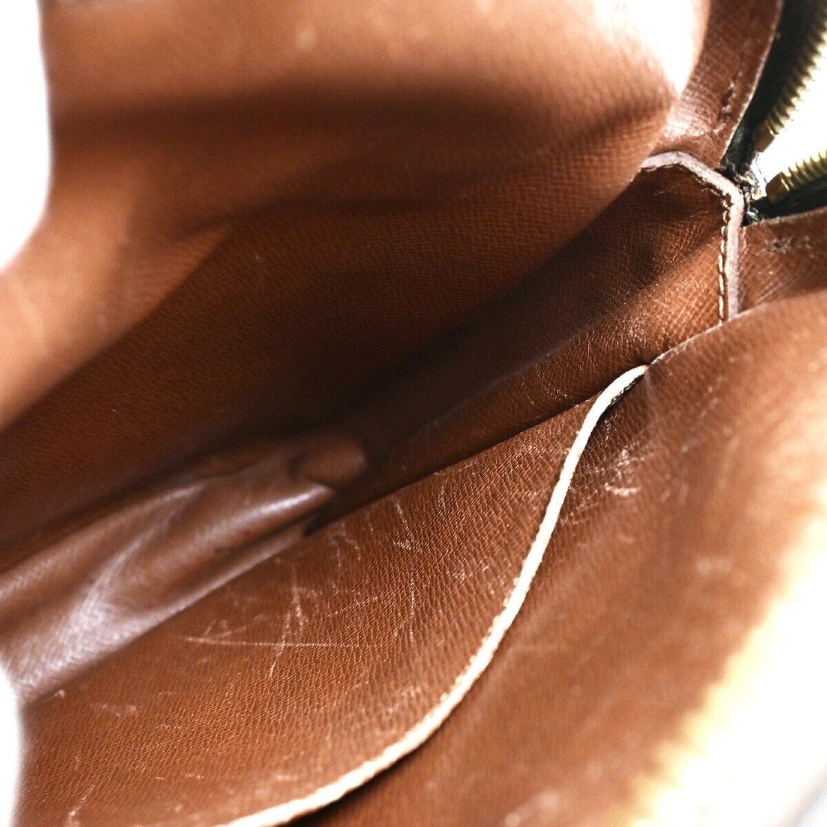 LOUIS VUITTON Amazon Crossbody Shoulder Bag Monogram Leather BN M45236 62FB192