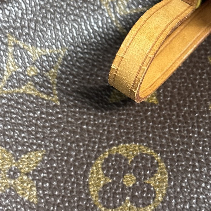 LOUIS VUITTON Pochette Accessoires Shoulder Bag Monogram BN M51980 19MA713