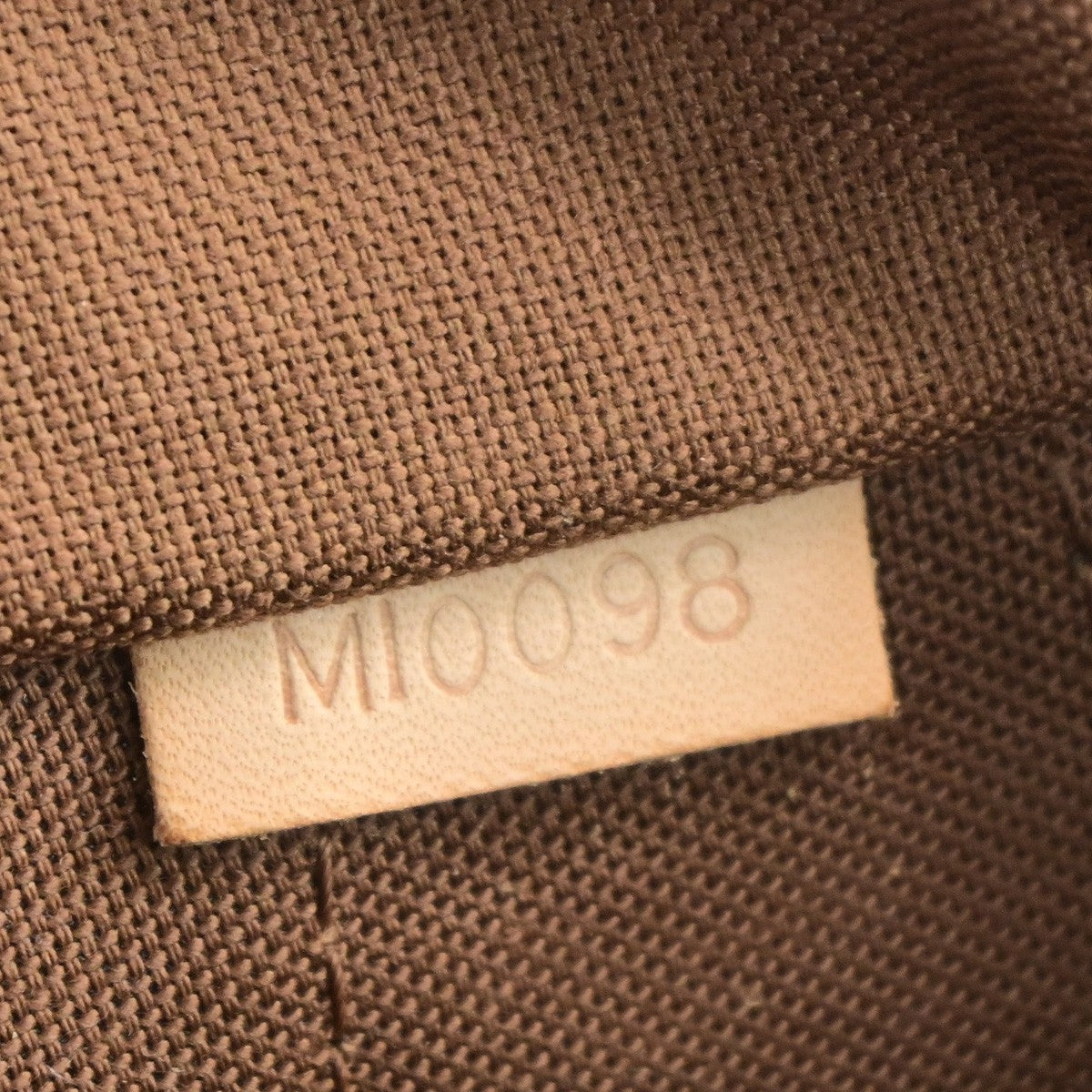 LOUIS VUITTON Montorgueil GM Shoulder Bag Monogram Leather Brown M95566 58YJ266