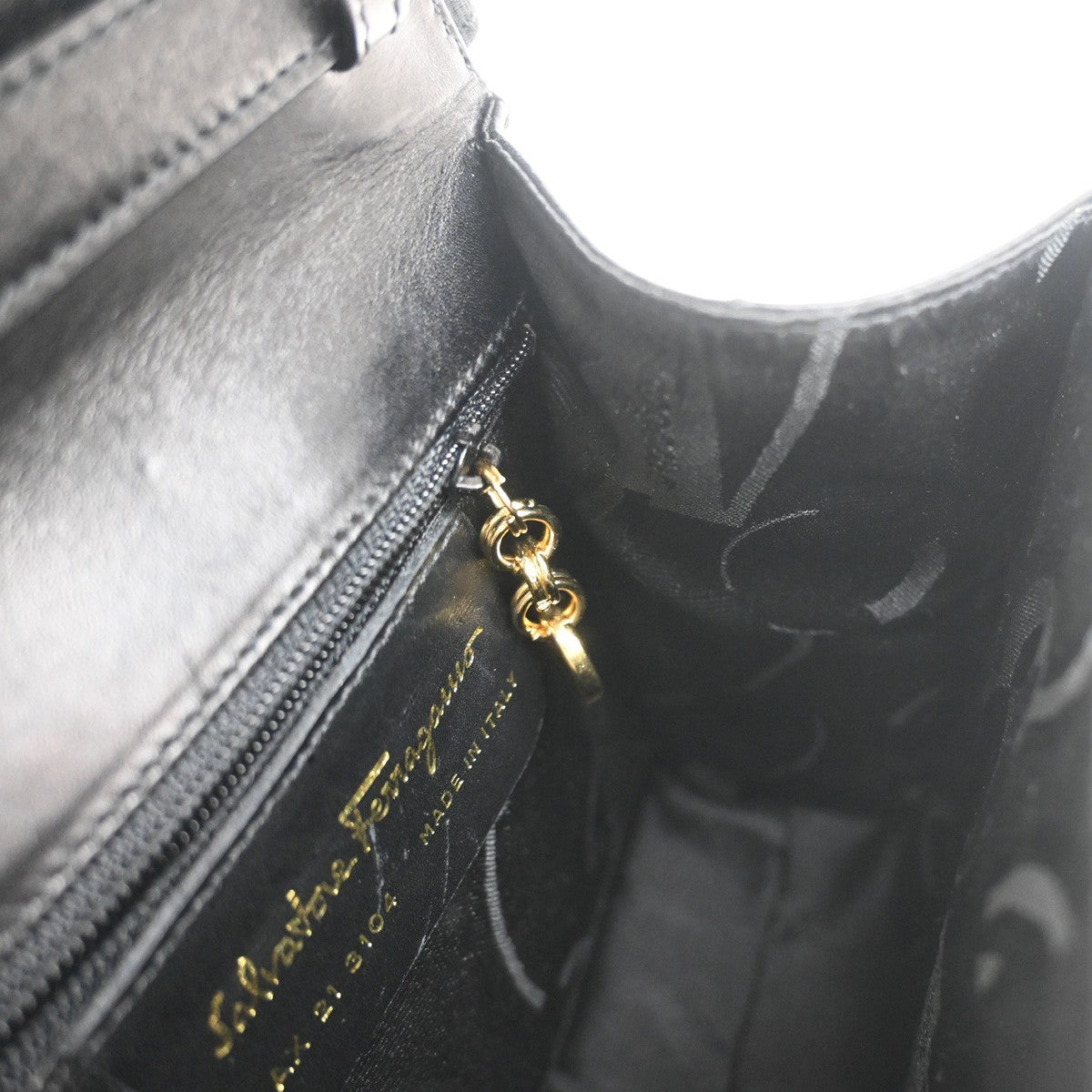 SALVATORE FERRAGAMO Logo Vara 2Way Hand Bag Canvas Leather Black GHW 85YH821
