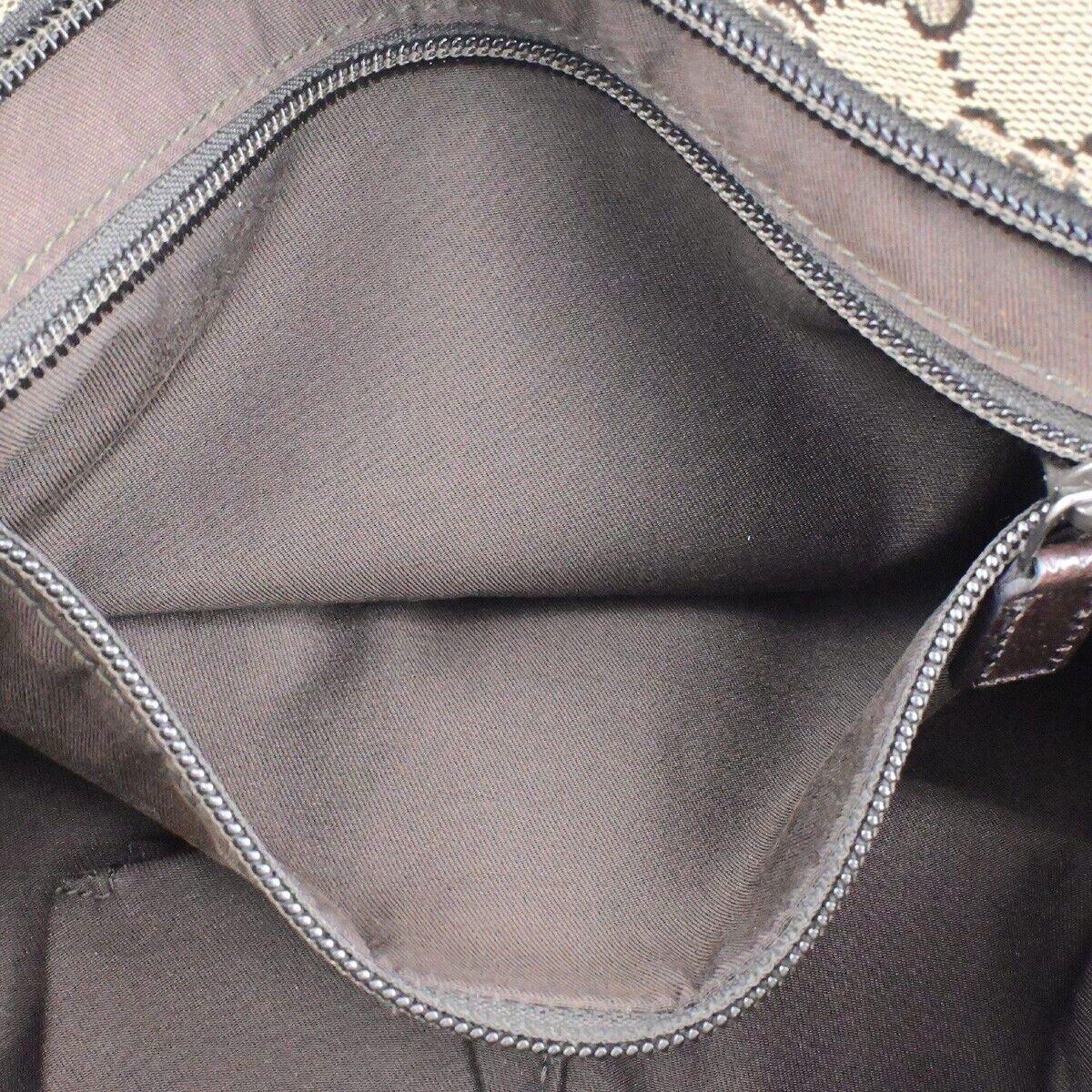 GUCCI GG Pattern Sherry Shoulder Bag Canvas Leather Brown SHW Italy 39ED283