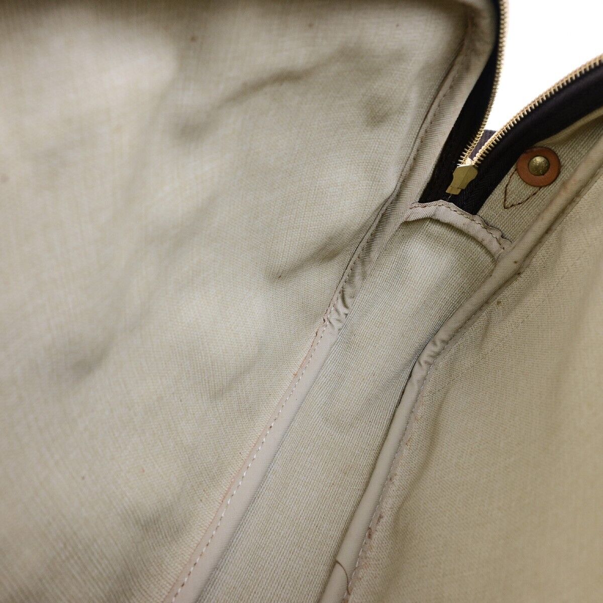 LOUIS VUITTON Reporter PM Crossbody Shoulder Bag Monogram Leather M45254 80ED037