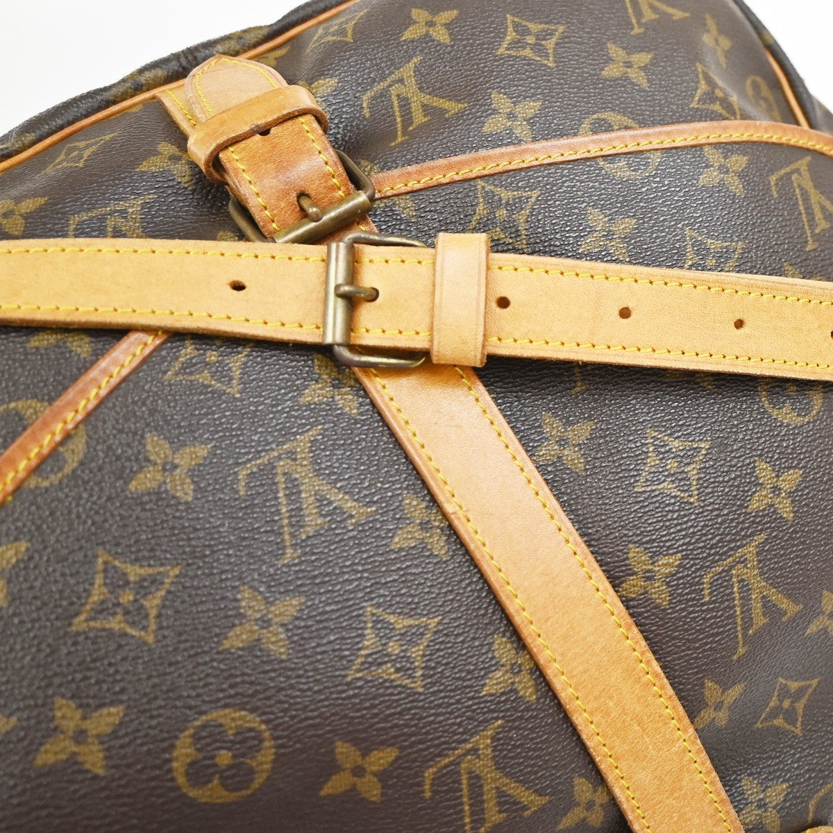 LOUIS VUITTON Saumur 35 Shoulder Bag Monogram Leather BN France M42254 77YJ008