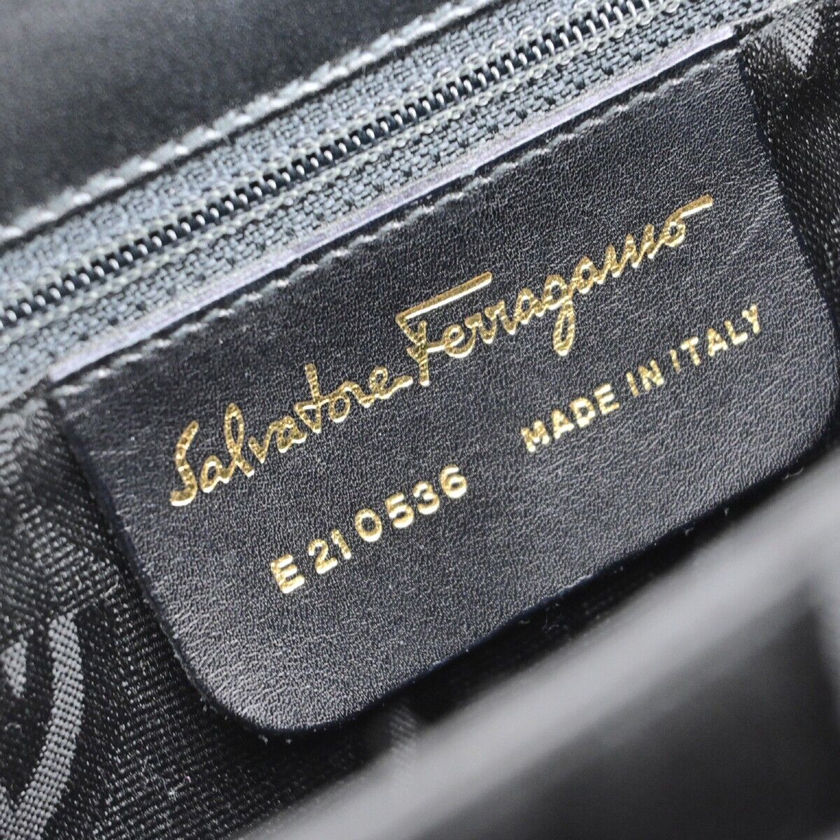 SALVATORE FERRAGAMO Gancini 2Way Shoulder Hand Bag Leather Black GHW 83EC641