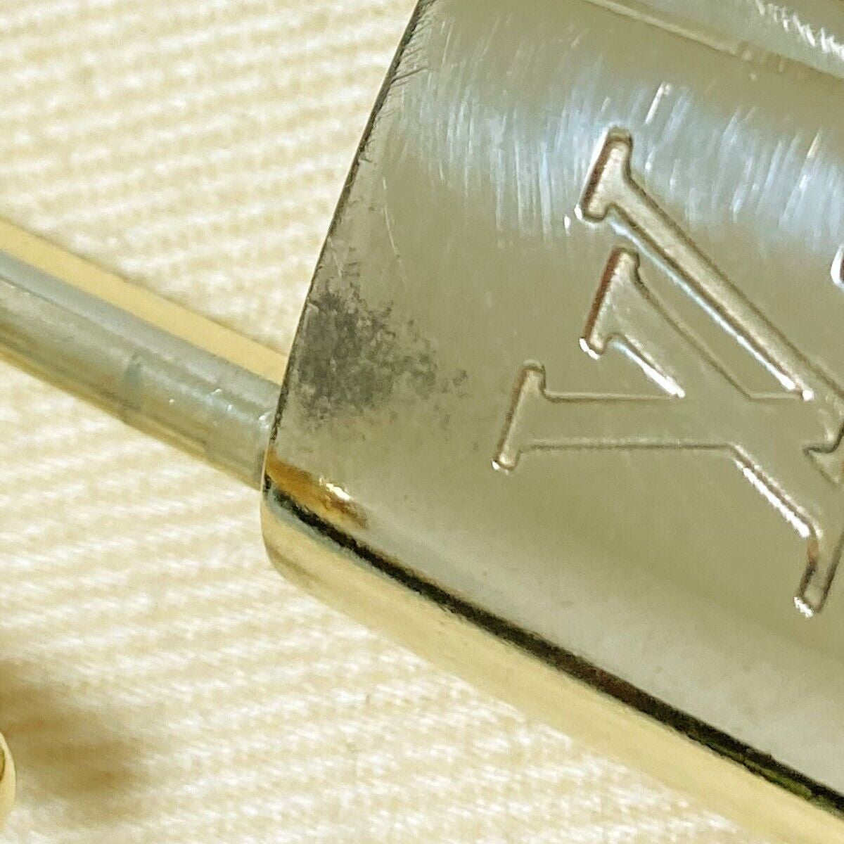 LOUIS VUITTON LV 10 SET PADLOCK KEY CHARM CADENA GOLD-PLATED FRANCE 37PDA111