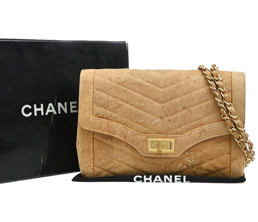 CHANEL Logo 2.55 Chevron Chain Shoulder Bag Cork Leather Beige GHW 357RQ060