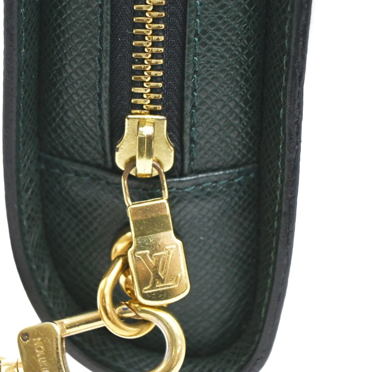 LOUIS VUITTON LV Logo BAIKAL Clutch Hand Bag Taiga Leather Epicea M30184 86KC096