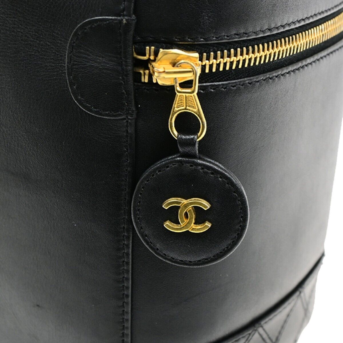 CHANEL CC Logo Bicolore Vanity Hand Bag Leather Black GHW Italy 76ED424