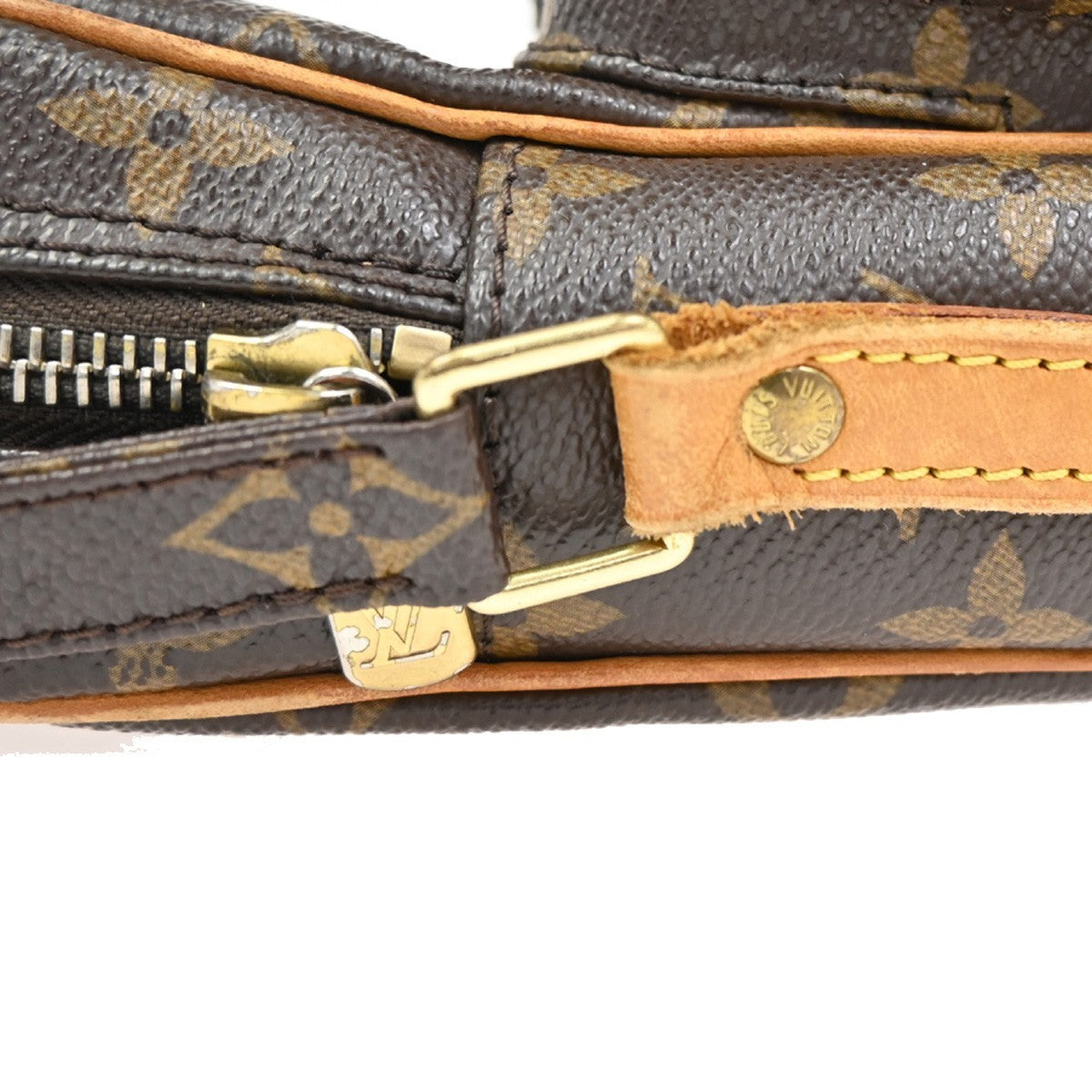 LOUIS VUITTON Amazon Crossbody Shoulder Bag Monogram Leather BN M45236 70KC298