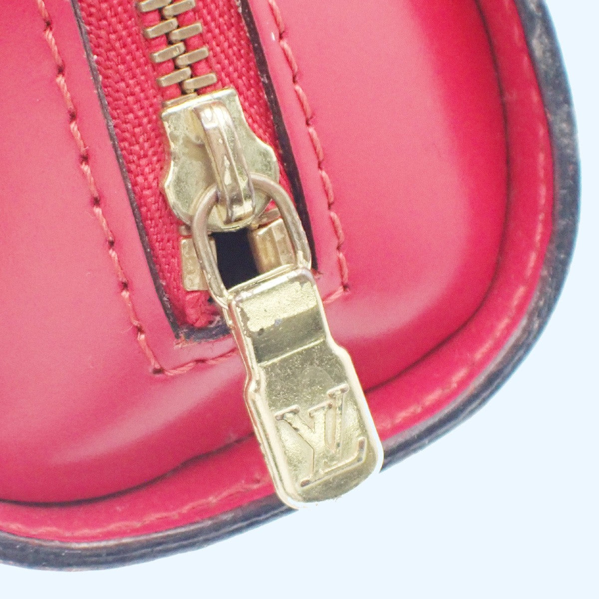 LOUIS VUITTON LV Logo Dauphine PM Pouch Bag Epi Leather Red M48447 05KC868