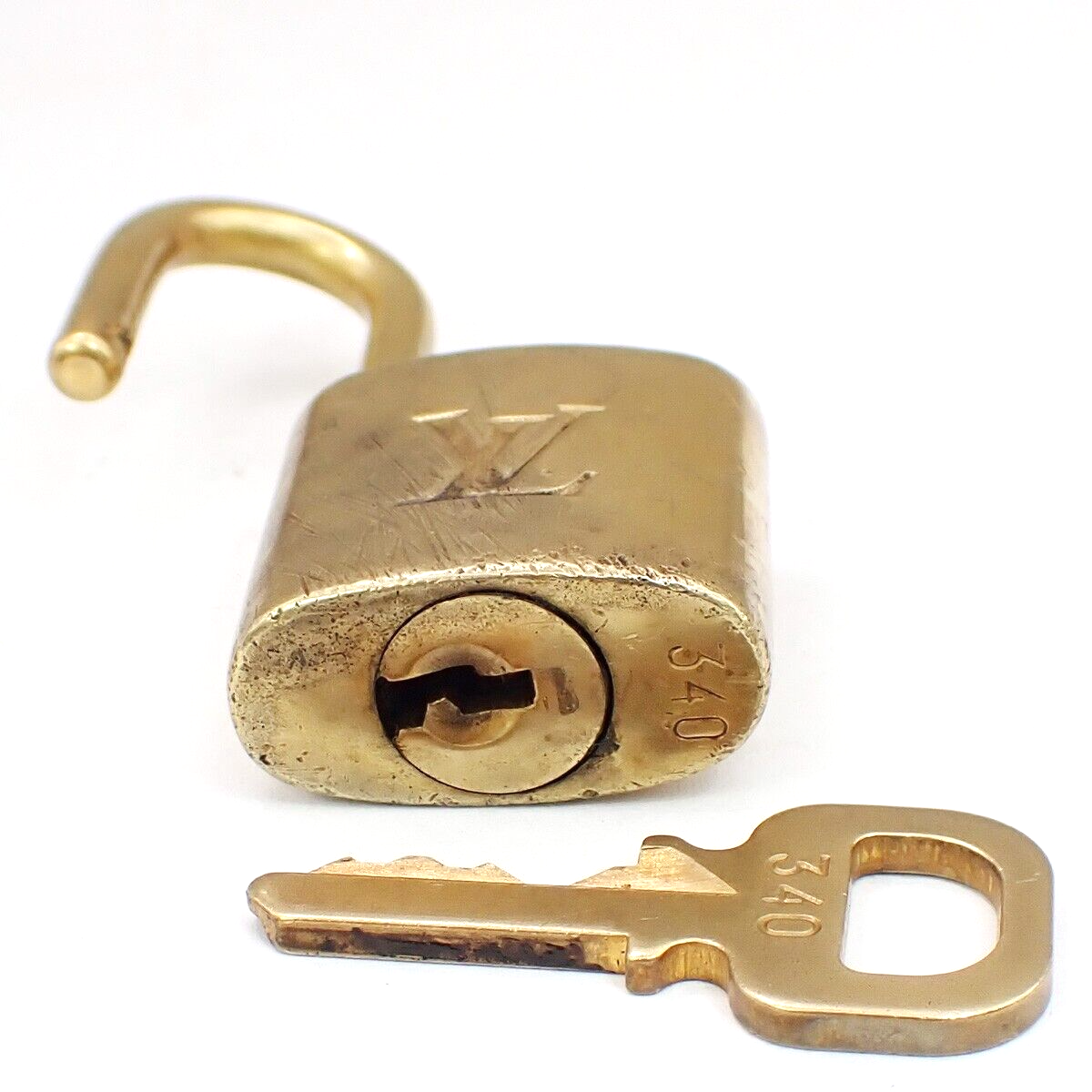 LOUIS VUITTON LV 10 Set  Padlock Key Bag Charm Cadena Gold Plated France 35YF818