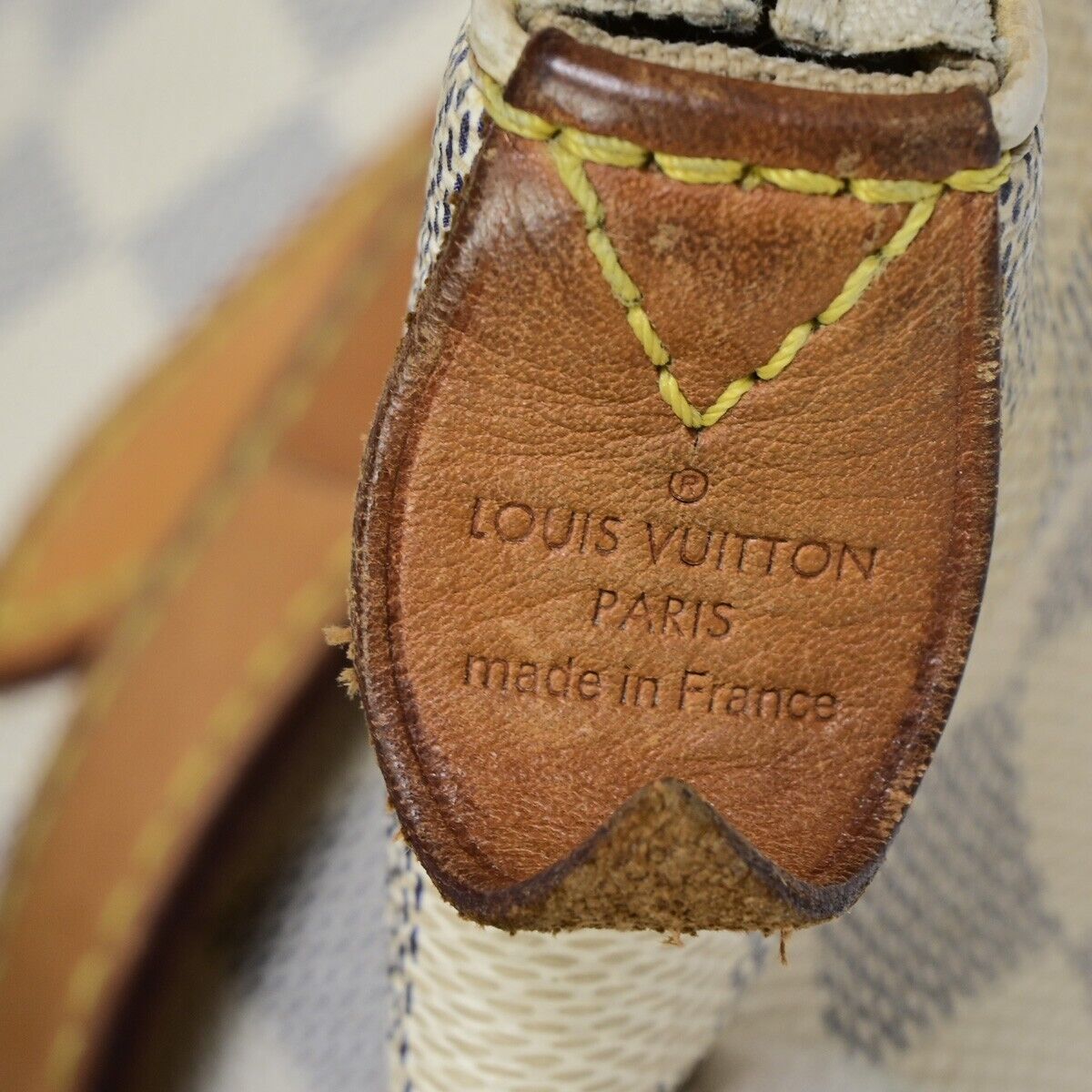 LOUIS VUITTON Totally MM Shoulder Bag Damier Azur Leather White N51262 83EB760